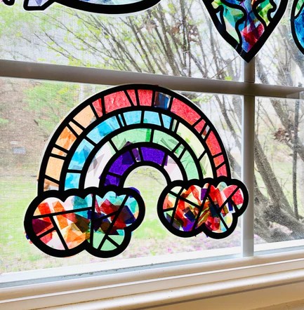 3/12 Youth Craft: Rainbow Suncatchers – Ages 6-12